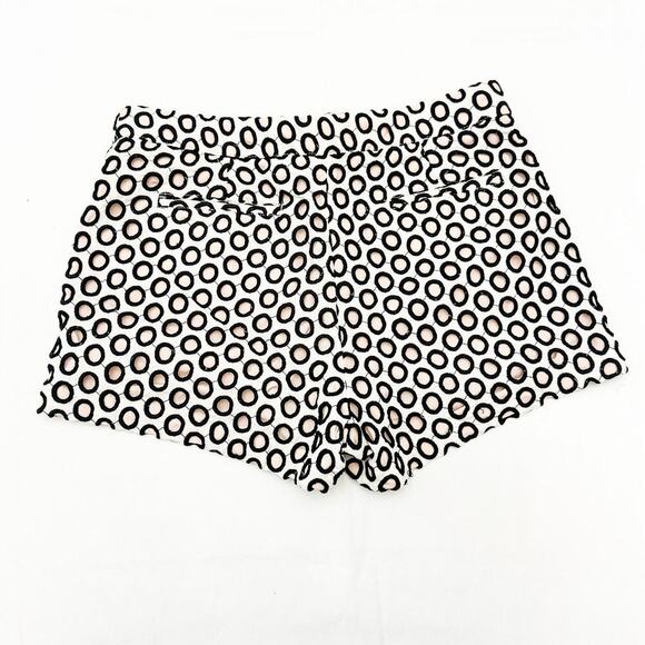 J. Crew Circle Embroidered Patterned Hot Pant Short Size 4 - Picture 2 of 5